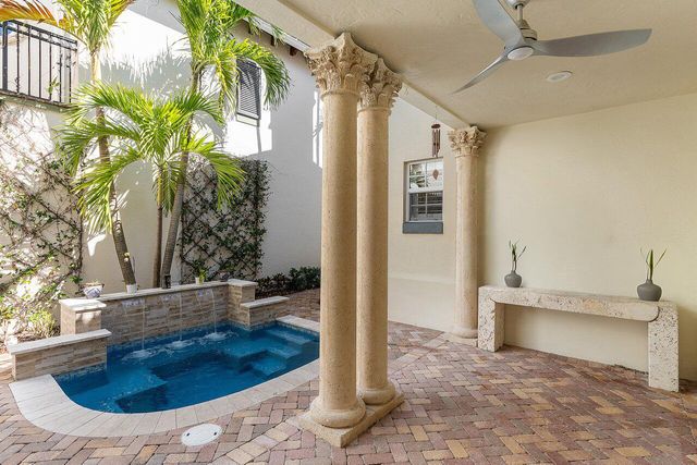 1626 Estuary Way, Delray Beach, FL 33483