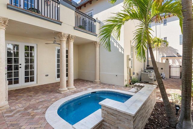 1626 Estuary Way, Delray Beach, FL 33483