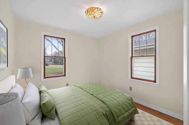 3900 Perry Avenue N, Robbinsdale, MN 55422