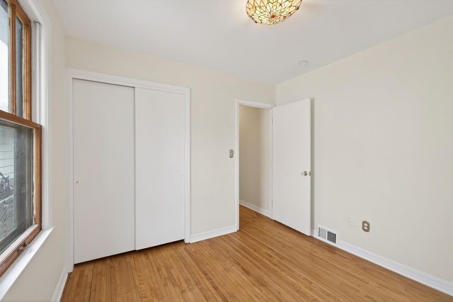 3900 Perry Avenue N, Robbinsdale, MN 55422