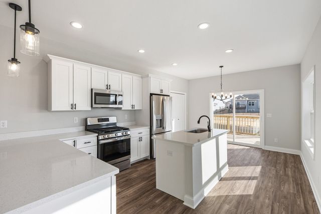 2246 Maggie Lane, Sycamore, IL 60178