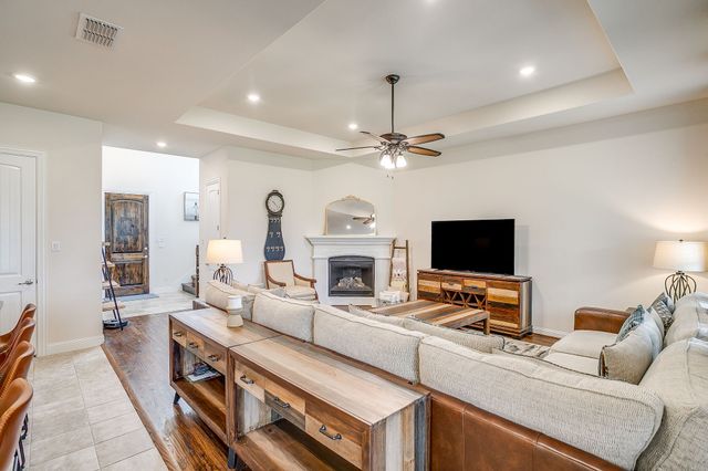 2705 Fireside Lane, Denton, TX 76201