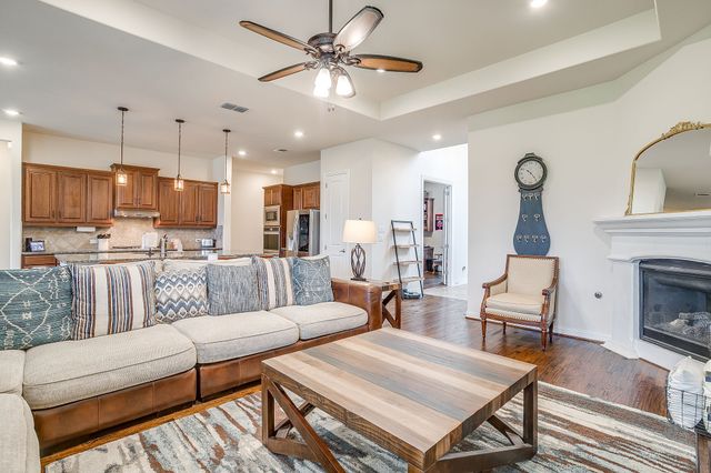 2705 Fireside Lane, Denton, TX 76201