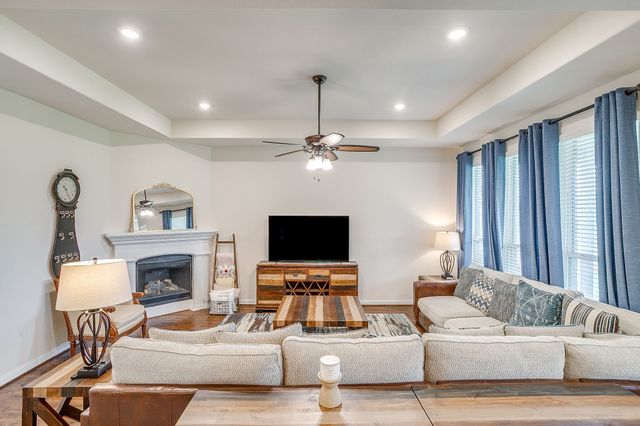 2705 Fireside Lane, Denton, TX 76201