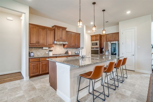 2705 Fireside Lane, Denton, TX 76201