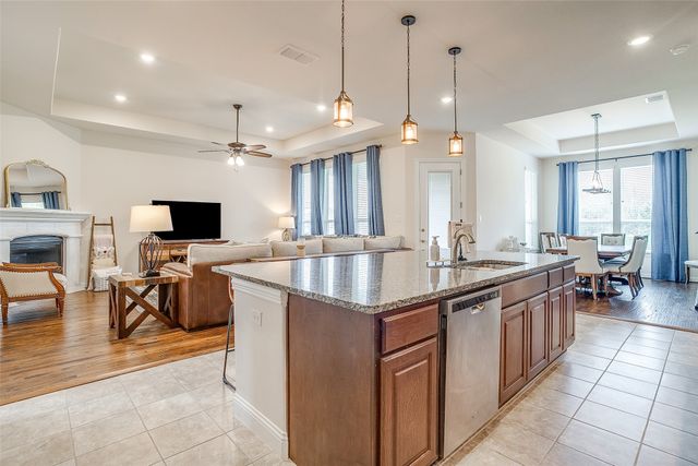 2705 Fireside Lane, Denton, TX 76201