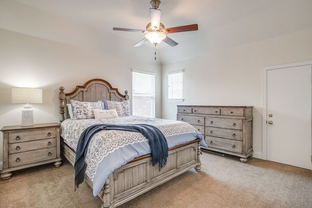 2705 Fireside Lane, Denton, TX 76201