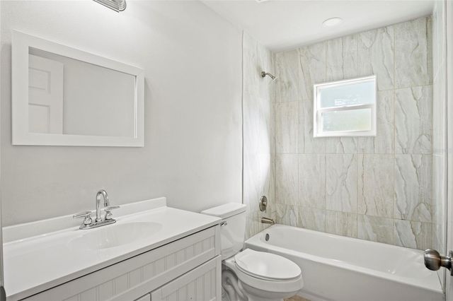 3848 NW 19TH AVENUE, Okeechobee, FL 34972