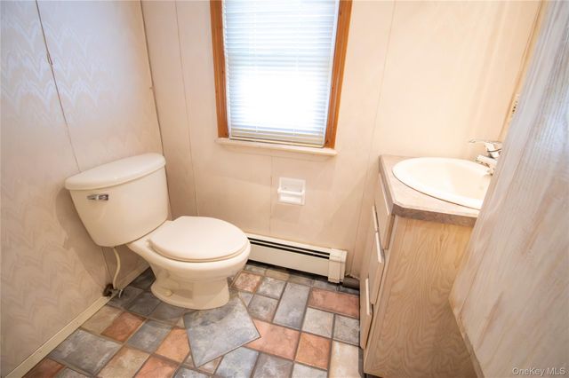 828 Jefferson Street, Baldwin, NY 11510