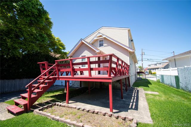 828 Jefferson Street, Baldwin, NY 11510