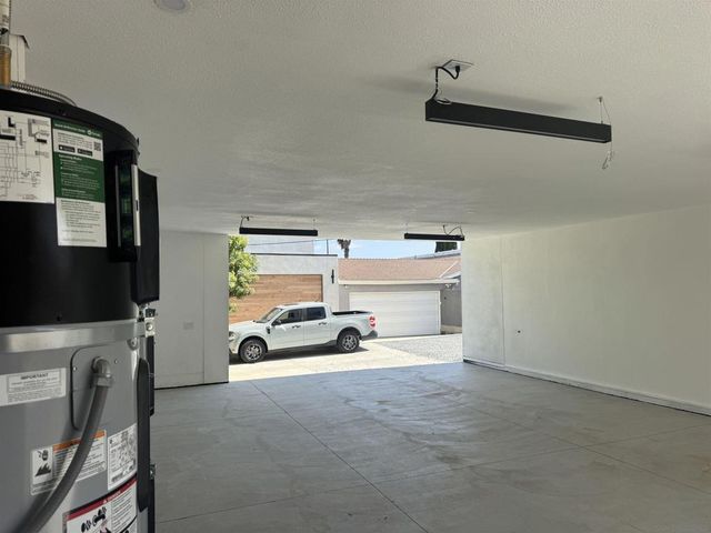 2527 Beryl St, San Diego, CA 92109