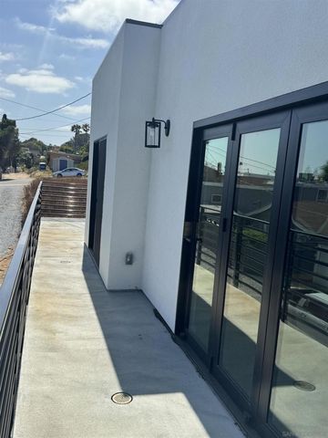 2527 Beryl St, San Diego, CA 92109