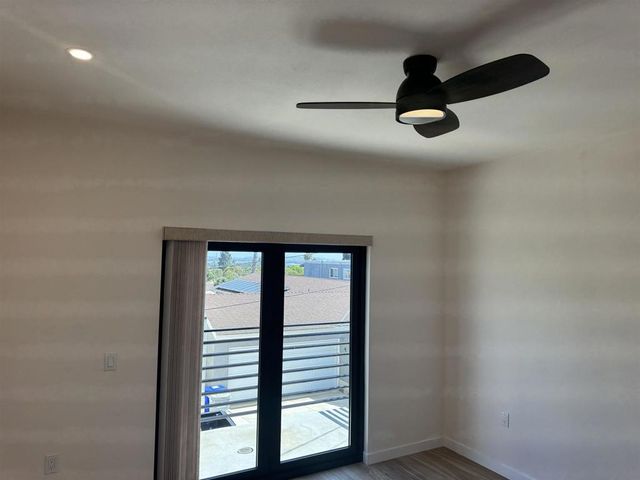 2527 Beryl St, San Diego, CA 92109