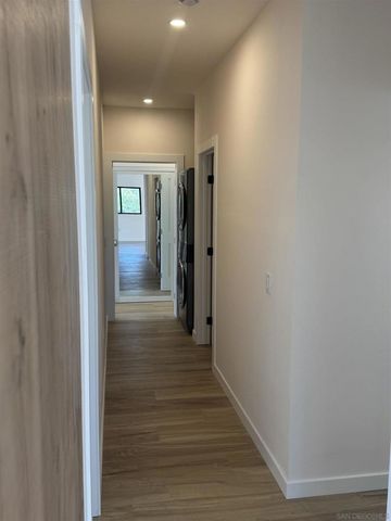 2527 Beryl St, San Diego, CA 92109