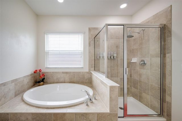 5815 ARBOR WOOD COURT, Bradenton, FL 34203