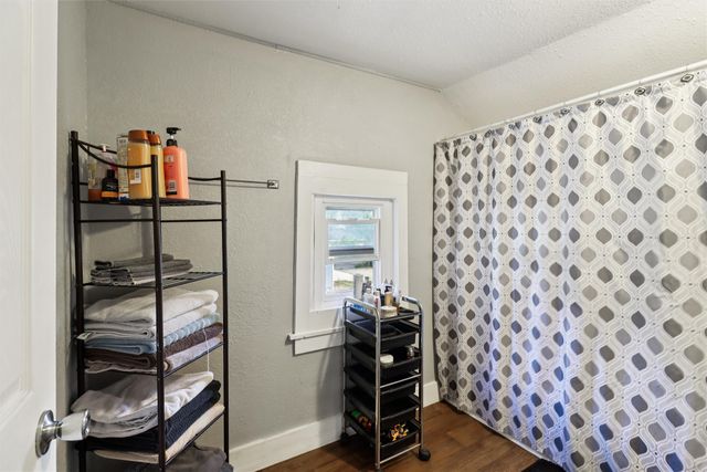 2514 Capitol Avenue, Des Moines, IA 50317