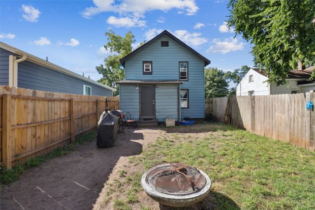 2514 Capitol Avenue, Des Moines, IA 50317