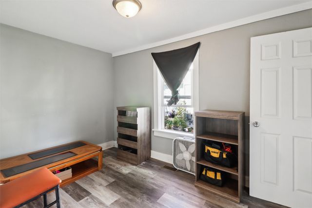 2514 Capitol Avenue, Des Moines, IA 50317