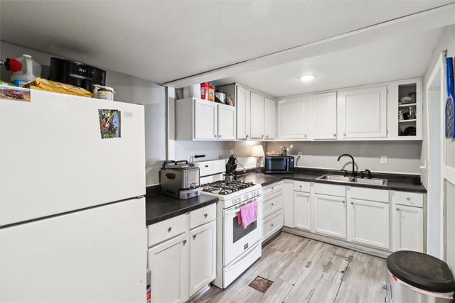 2514 Capitol Avenue, Des Moines, IA 50317