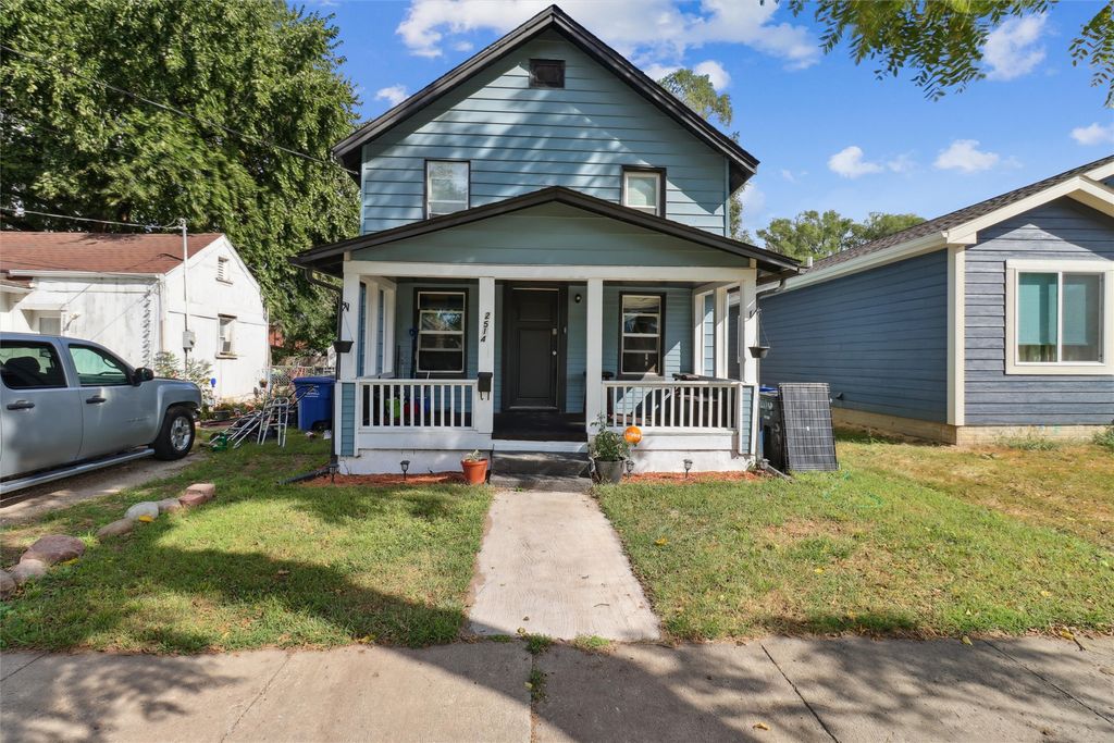 2514 Capitol Avenue, Des Moines, IA 50317