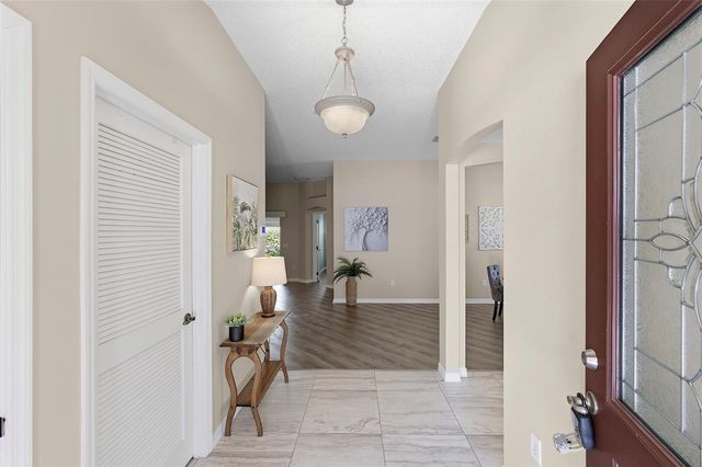 2415 MORVEN PARK WAY, The Villages, FL 32162