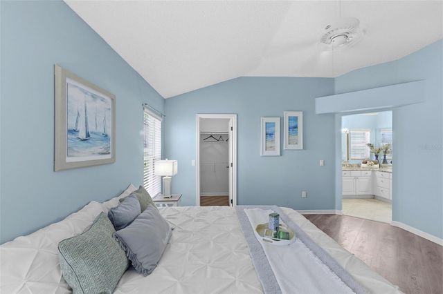 2415 MORVEN PARK WAY, The Villages, FL 32162