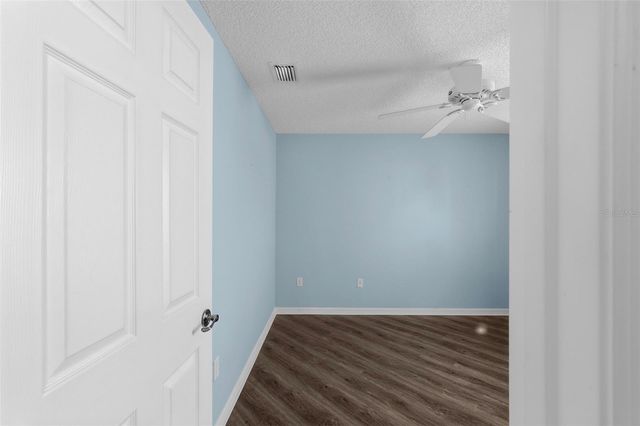 2415 MORVEN PARK WAY, The Villages, FL 32162