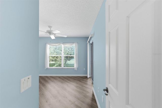 2415 MORVEN PARK WAY, The Villages, FL 32162