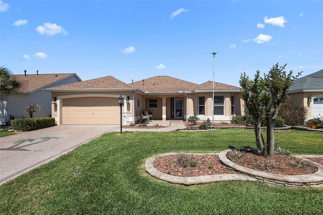 2415 MORVEN PARK WAY, The Villages, FL 32162