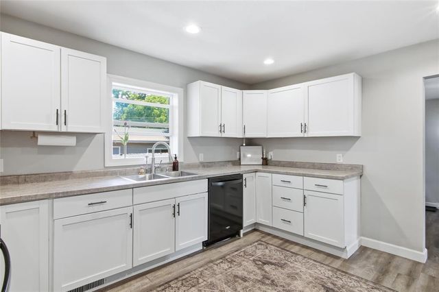 115 S Prairie Street, Chippewa Falls, WI 54729