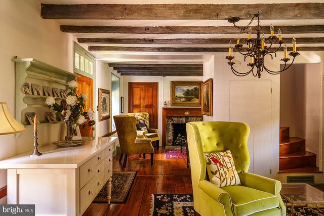 2943 WINDY BUSH RD, Newtown, PA 18940