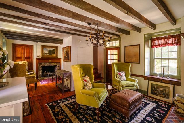 2943 WINDY BUSH RD, Newtown, PA 18940