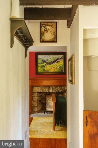 2943 WINDY BUSH RD, Newtown, PA 18940