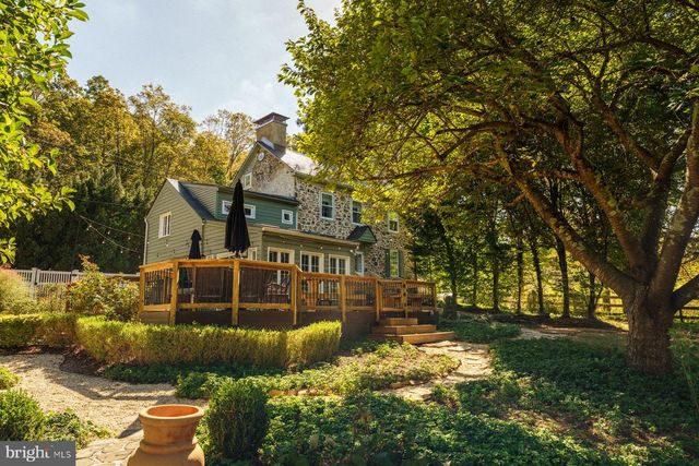 2943 WINDY BUSH RD, Newtown, PA 18940