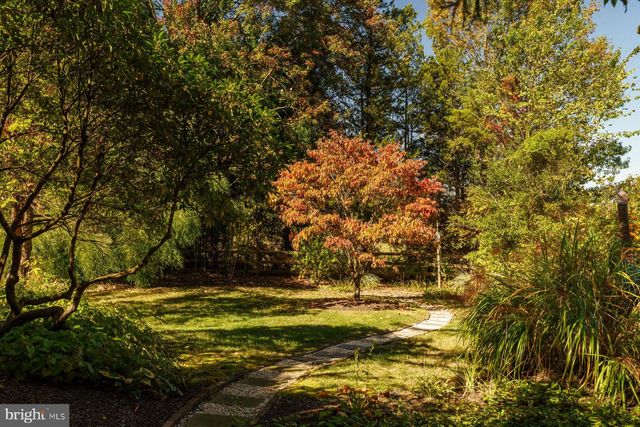 2943 WINDY BUSH RD, Newtown, PA 18940