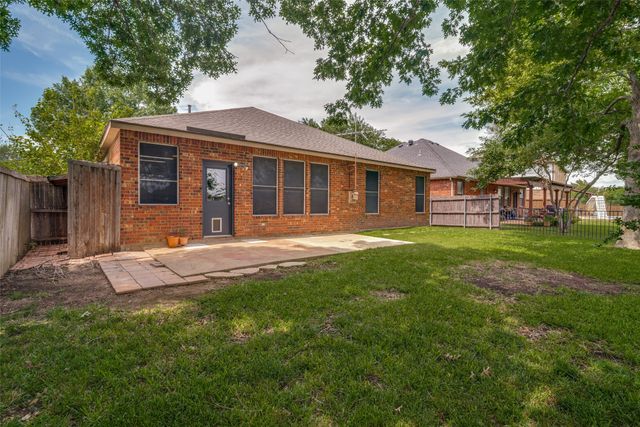 10610 Woodlands Trail, Rowlett, TX 75089