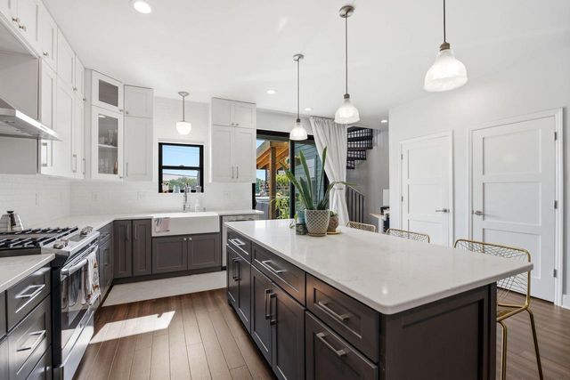 2110 S Aldrich STREET, Milwaukee, WI 53207