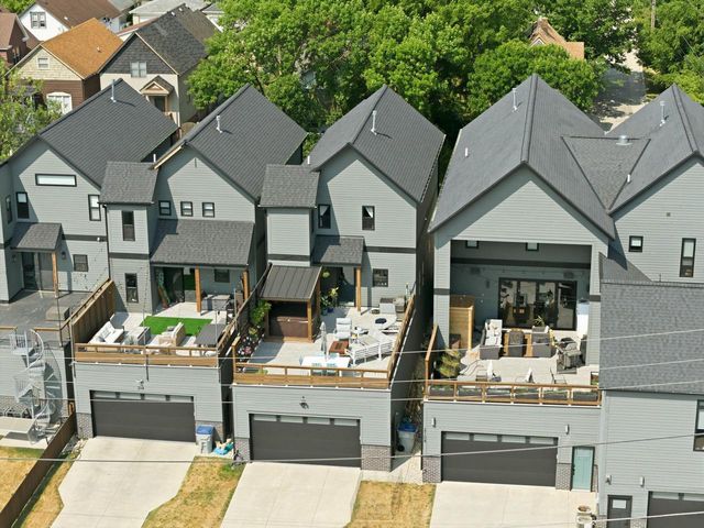 2110 S Aldrich STREET, Milwaukee, WI 53207