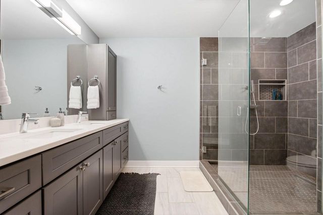 2110 S Aldrich STREET, Milwaukee, WI 53207