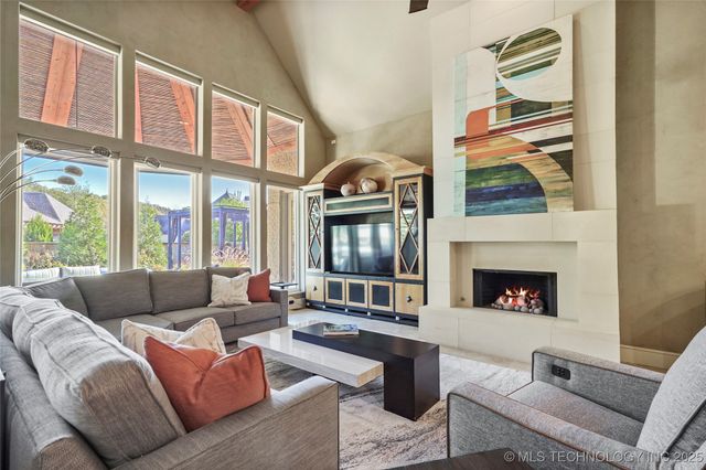 11307 S College Avenue, Tulsa, OK 74137