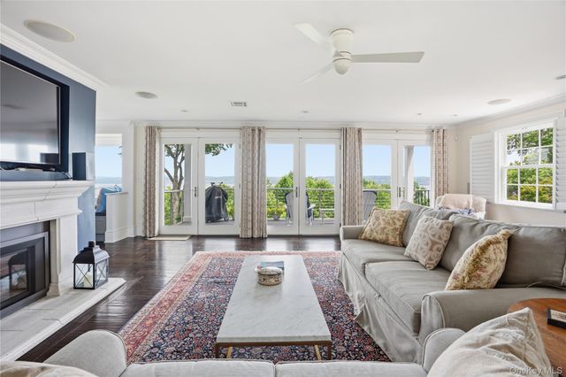 897 Route 9w S, Nyack, NY 10960