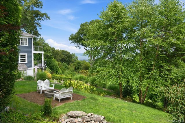 897 Route 9w S, Nyack, NY 10960