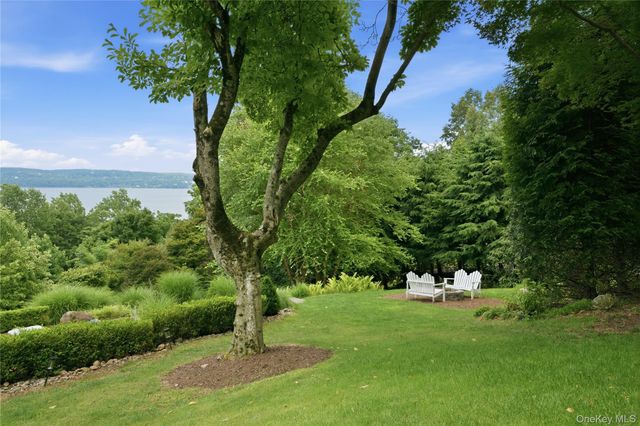 897 Route 9w S, Nyack, NY 10960