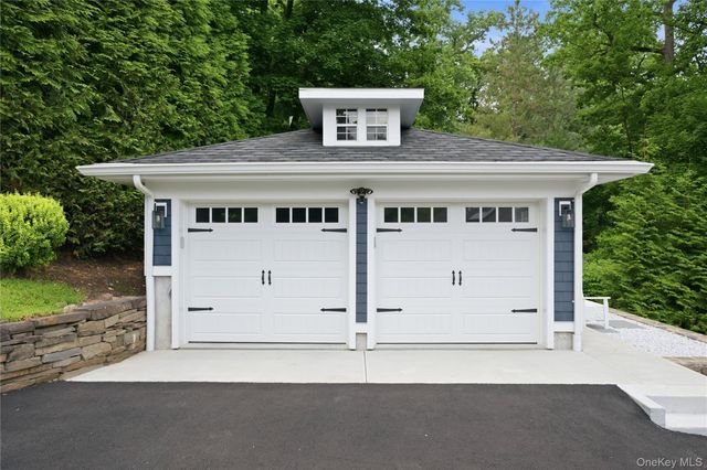 897 Route 9w S, Nyack, NY 10960