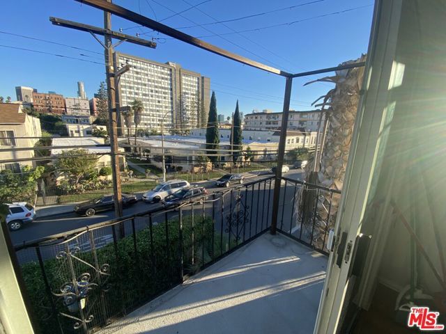 1803 MARYLAND Street, Los Angeles, CA 90057