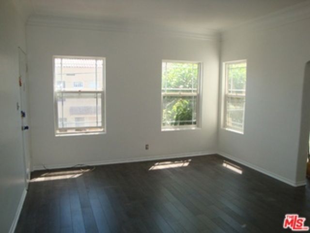 1803 MARYLAND Street, Los Angeles, CA 90057