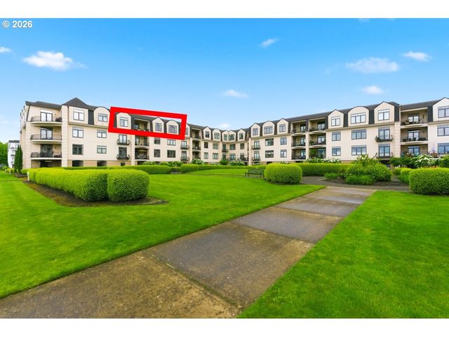 707 N HAYDEN ISLAND Dr 413, Portland, OR 97217