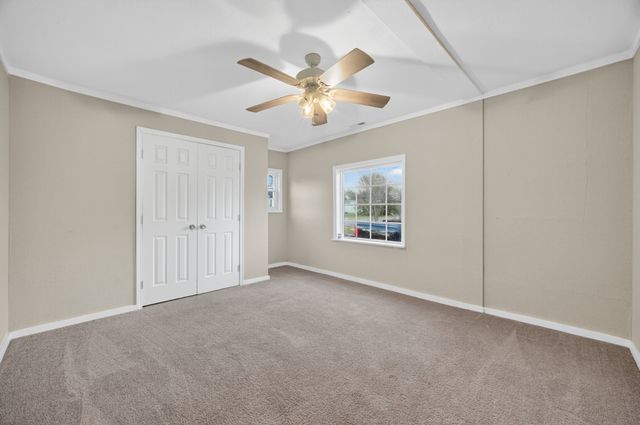 412 College St, Petersburg, TN 37144