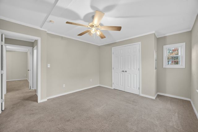 412 College St, Petersburg, TN 37144