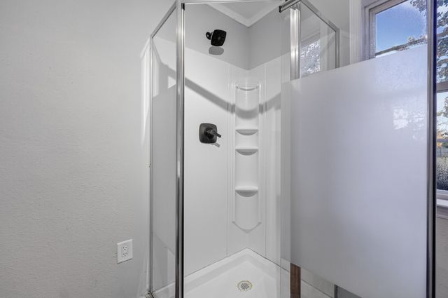 412 College St, Petersburg, TN 37144